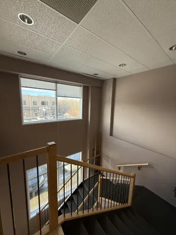 6924 ROPER Road, Edmonton, Alberta T6B3H9