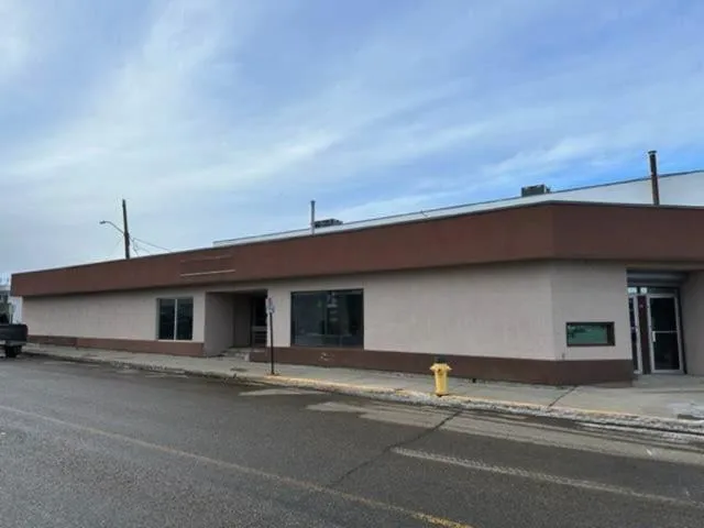 51 Street, Drayton Valley, Alberta T7A1R1