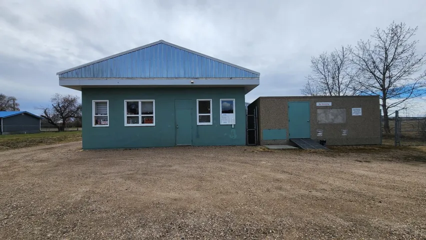 5214 Railway Avenue, Elk Point, Alberta T0A1A0