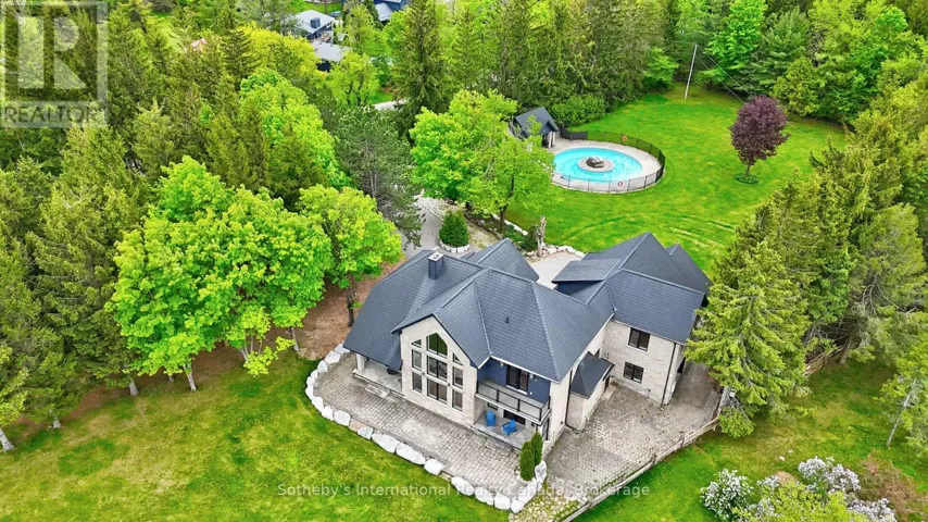 107 MAPLE LANE, Blue Mountains, Ontario N0H2E0
