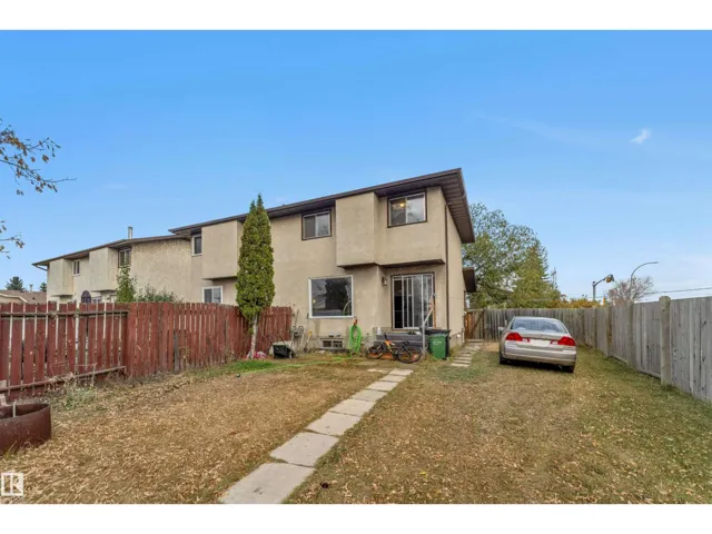 15304 121 ST NW, Edmonton, Alberta T5X4K4