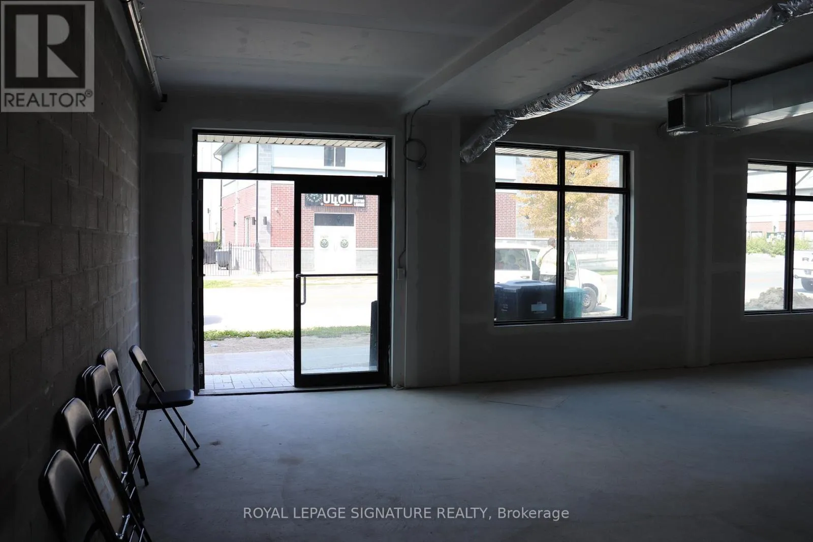 Commercial Sale For Sale