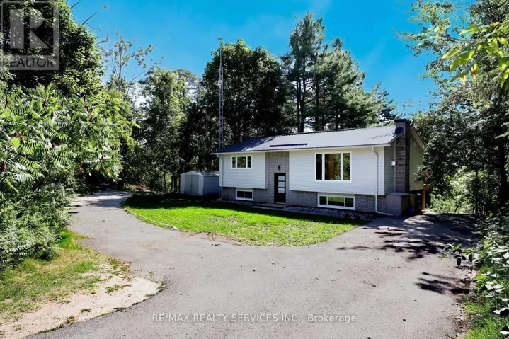 8570 HWY 12, Oro-Medonte, Ontario L3V6H2