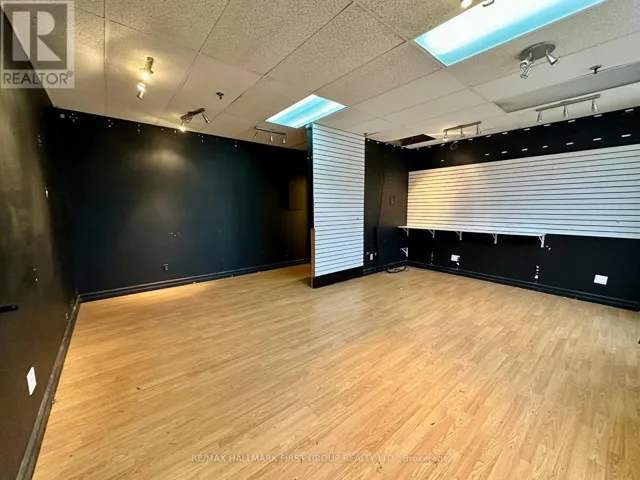 4 - 153 BROCK STREET N, Whitby (Downtown Whitby), Ontario L1N4H3