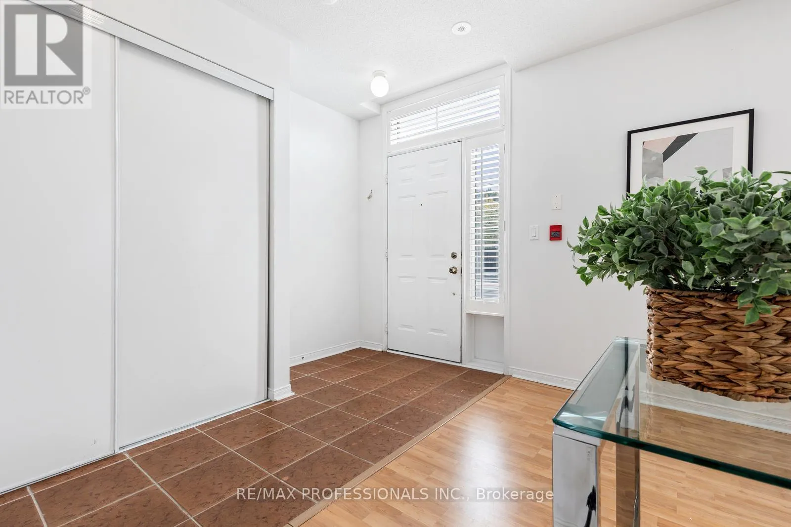 Commercial Sale For Sale