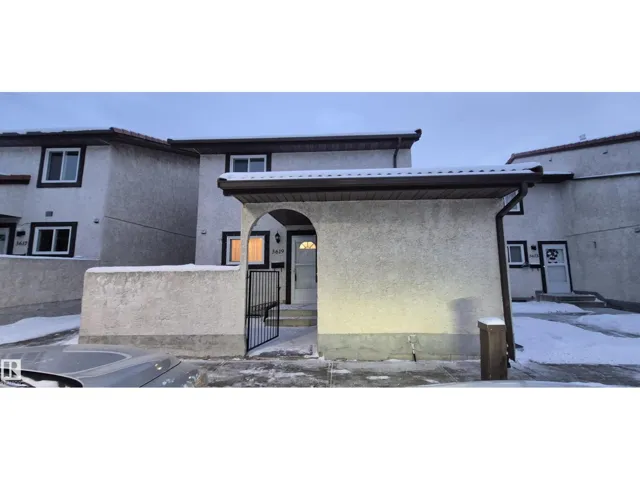 3619 30 AV NW, Edmonton, Alberta T6L5H5