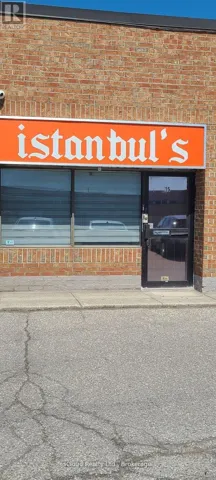 15 - 8 STRATHEARN AVENUE, Brampton (Steeles Industrial), Ontario L6T4L9