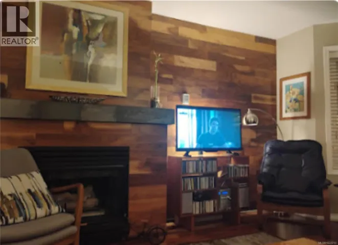 201 320 Selby St, Nanaimo, British Columbia V9R2R5