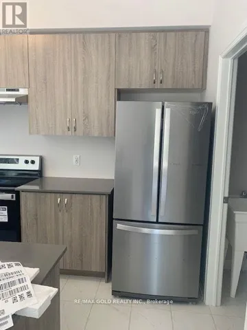 12-1 - 585 COLBORNE STREET, Brantford, Ontario N3S0K4