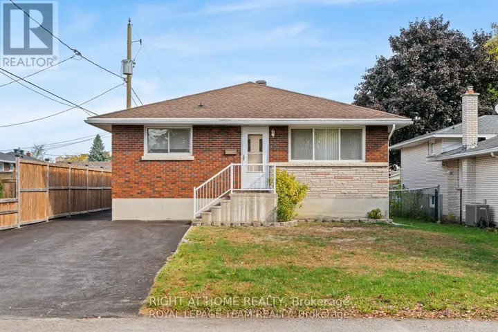 1987 COCHRANE STREET, Ottawa, Ontario K1V7R5