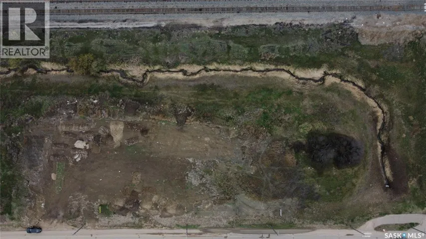 925 South Railway STREET E, Swift Current, Saskatchewan S9H3B4