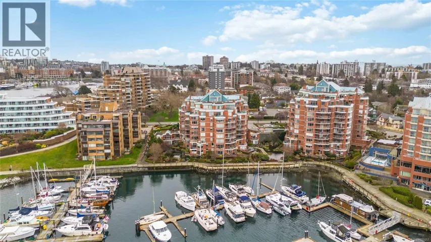 500 636 Montreal St, Victoria, British Columbia V8V4Y2
