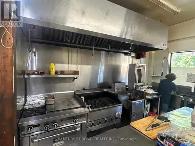 561 MARLEE AVENUE, Toronto (Yorkdale-Glen Park), Ontario M6B3J6