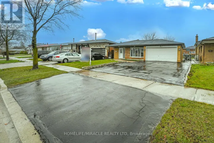 7517 LULLY COURT, Mississauga (Malton), Ontario L4T2P2