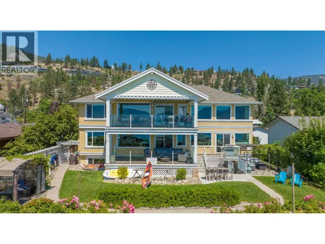 4244 Beach Avenue, Peachland, British Columbia V0H1X6