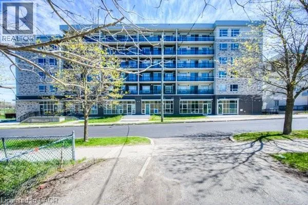 275 LARCH Street Unit# F501, Waterloo, Ontario N2L3R2