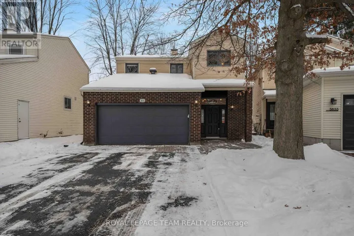 3831 AUTUMNWOOD STREET, Ottawa, Ontario K1T2G9