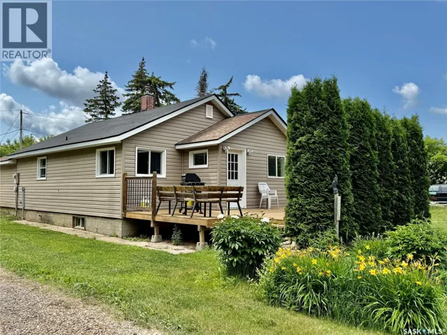 103 2nd AVENUE W, Paynton, Saskatchewan S0M2J0