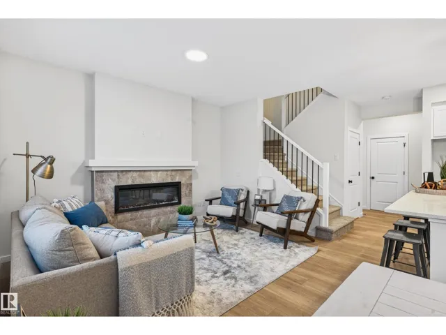 8019 228 ST NW, Edmonton, Alberta T5T7X8