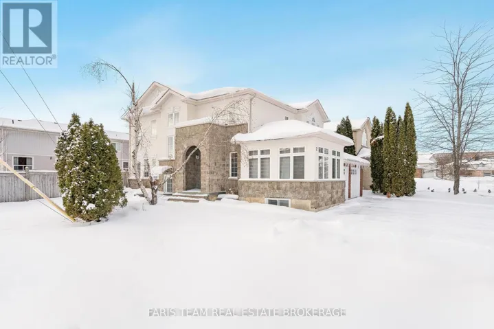 2 VANESSA DRIVE, Orillia, Ontario L3V7Y8