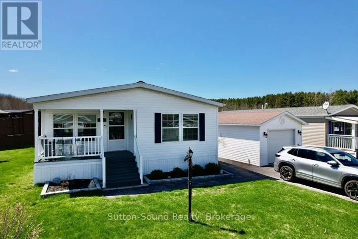 144 ROSEWOOD DRIVE, Georgian Bluffs, Ontario N4K5N5