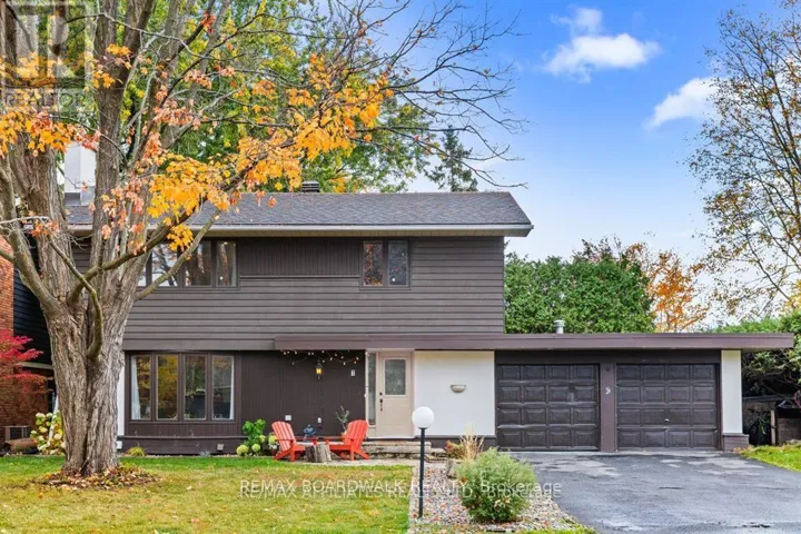 7 GAGNON COURT, Ottawa, Ontario K2K1A7