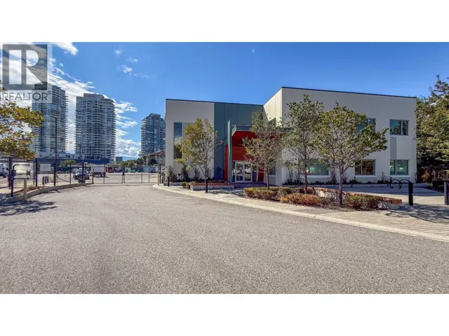 1090 Manhattan Drive Unit# 200, Kelowna, British Columbia V1Y9X9