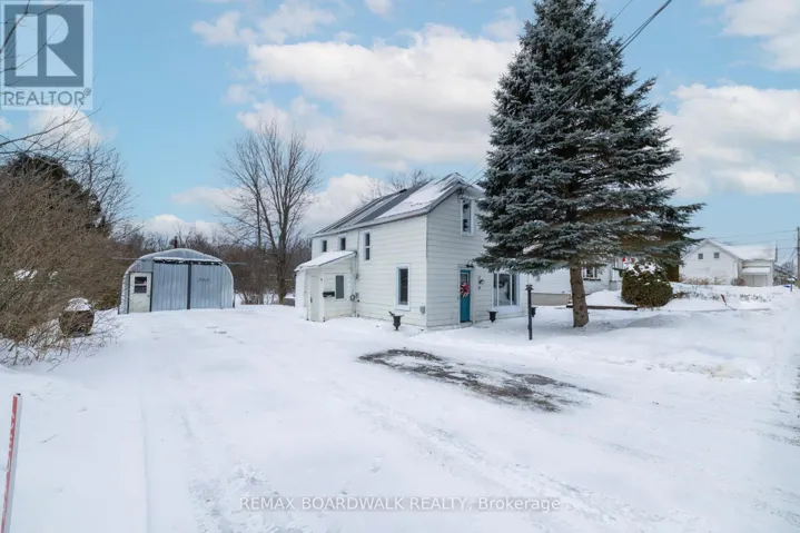 290 WATER STREET, Mississippi Mills, Ontario K0A1A0