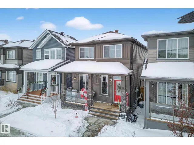 8 DANIEL ST, Fort Saskatchewan, Alberta T8L0X3