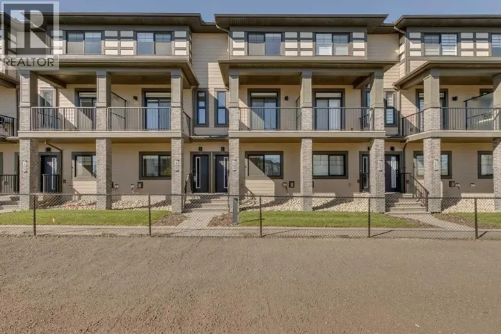 104, 285 Chelsea Court, Chestermere, Alberta T1X2W7