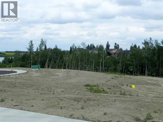 4726 Beardsley Avenue, Lacombe, Alberta T4L1Y9