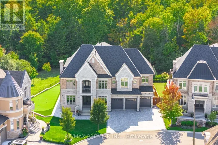 18 ERINTOWN CRESCENT, Brampton (Toronto Gore Rural Estate), Ontario L6P4H2