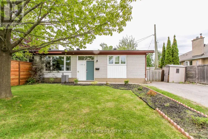 1326 TARA DRIVE, Ottawa, Ontario K2C0S7