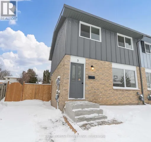 5 DENLAW ROAD, London North (North I), Ontario N6G3L3