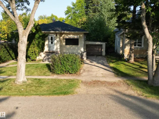 5021 48 ST, Calmar, Alberta T0C0V0