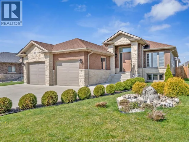 126 GOLFVIEW DRIVE, Kingsville, Ontario N9Y0E4
