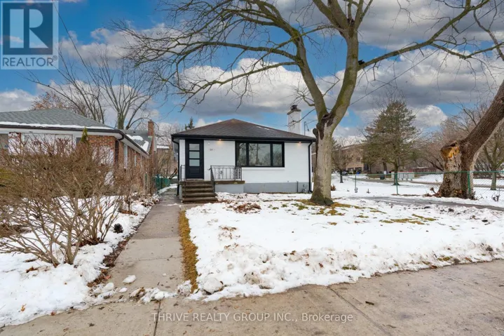 24 GOWER STREET, London East (East F), Ontario N6H2E6