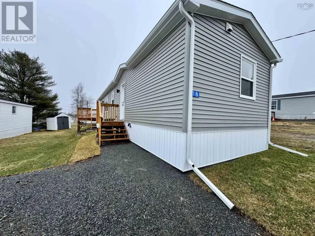 18 Bruce Street, Mount Uniacke, Nova Scotia B0N1Z0