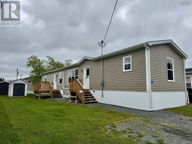 6 Christopher Avenue, Mount Uniacke, Nova Scotia B0N1Z0