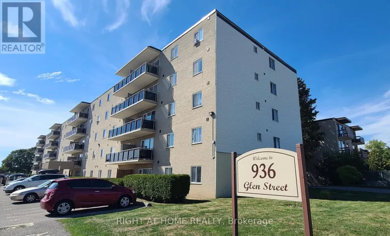 414 - 936 GLEN STREET, Oshawa (Lakeview), Ontario L1J5Z7