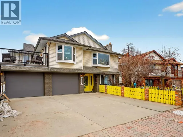 2952 Clapperton Avenue, Merritt, British Columbia V1K1G2