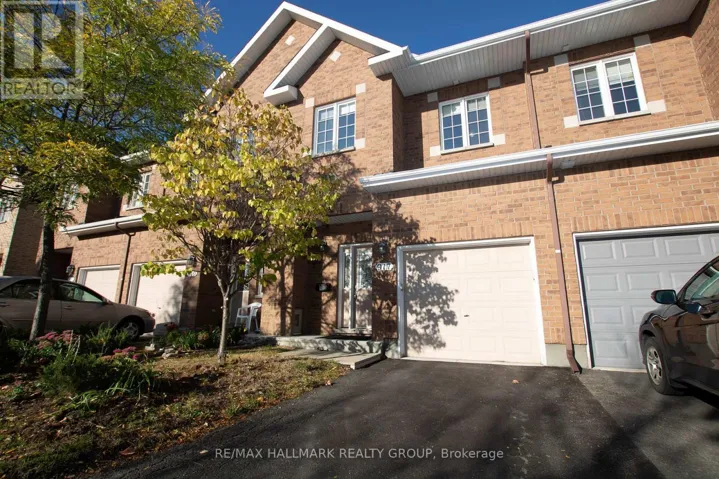 917 TOROVIN PRIVATE, Ottawa, Ontario K1B0A4