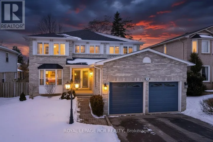 38 CHIPPERFIELD CRESCENT, Whitby (Pringle Creek), Ontario L1R1N9