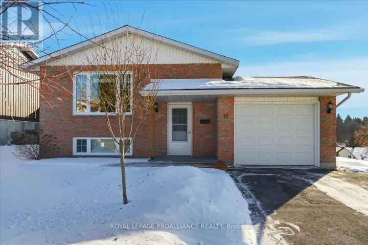 19 FLEMING ROAD, Quinte West (Trenton Ward), Ontario K8V6P6