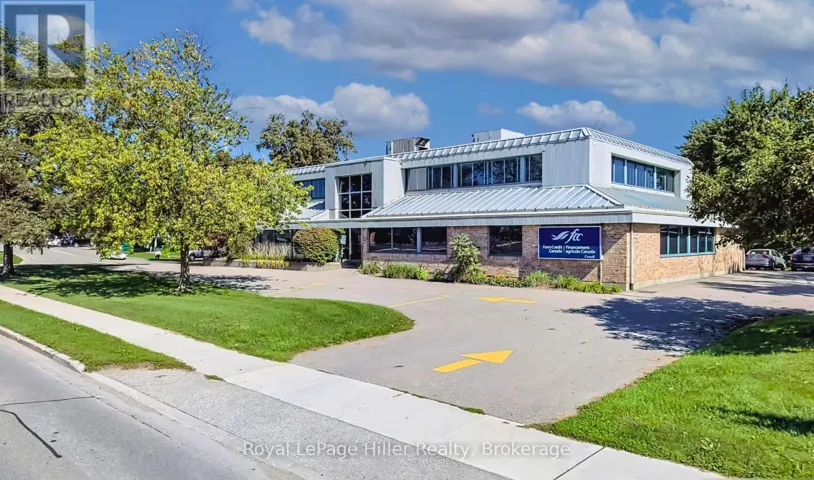 516 HURON STREET, Stratford, Ontario N5A5T7