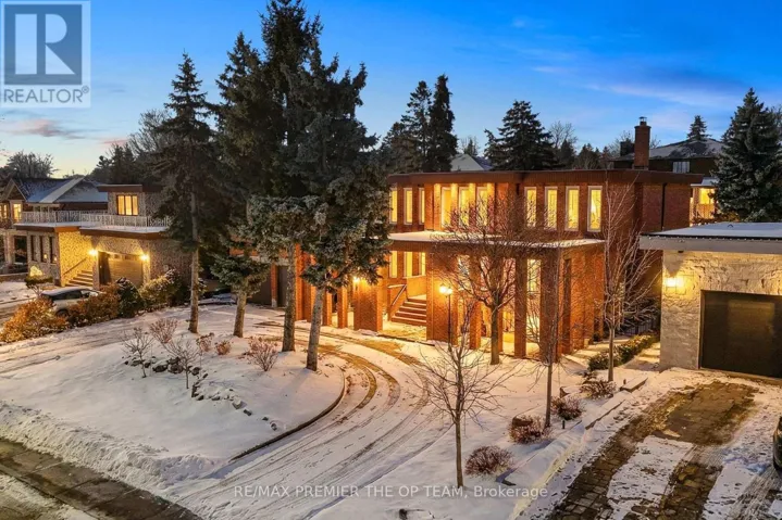 373 FIRGLEN RIDGE, Vaughan (Islington Woods), Ontario L4L1N6