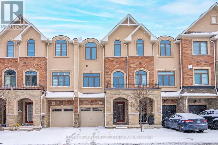 6 BORERS CREEK CIRCLE S, Hamilton (Waterdown), Ontario L8B0S1