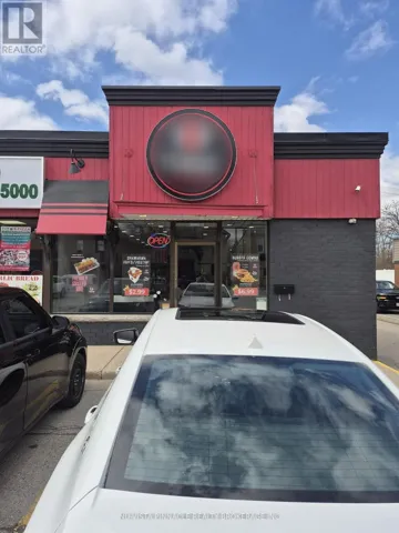 11 FRONT STREET E, Strathroy-Caradoc (NW), Ontario N7G1Y4