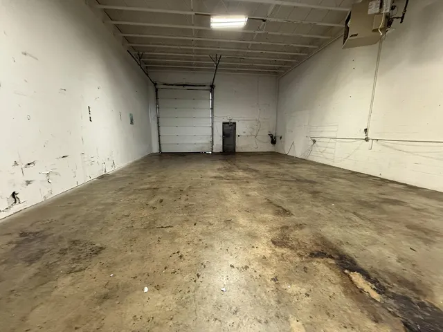 14135 128 Avenue, Edmonton, Alberta T5L4N8