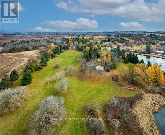 250 SOUTH SUMMIT FARM ROAD, King (King City), Ontario L7B1J8
